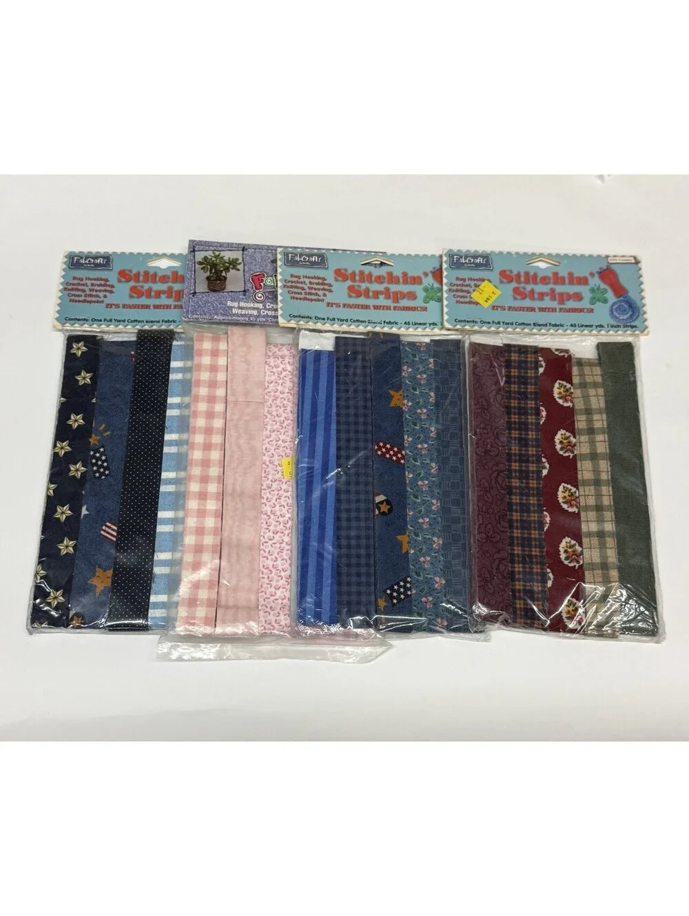 Vintage FabCrafts Stitchin Strips Fabric Lot of 4 NOS PreCut 1” Rug Hooking